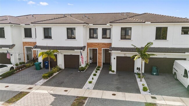 23300 SW 110th Ct in Princeton, FL - Foto de edificio - Building Photo