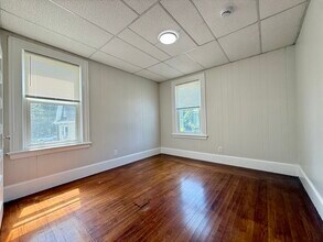 346 Broadway in North Attleborough, MA - Building Photo - Building Photo
