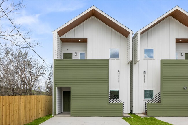 property at 9709 Pelsey St