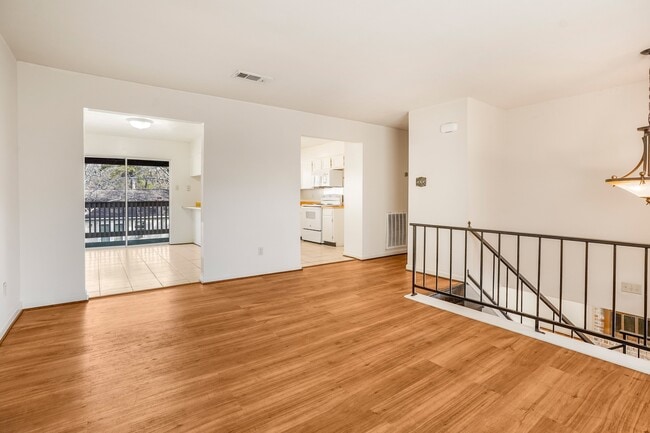 property at 2019 Lake Creek Dr