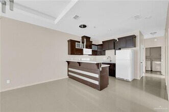 15 S K Center St in McAllen, TX - Building Photo - Building Photo