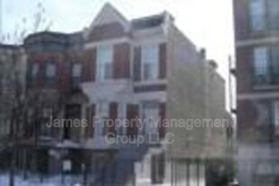 2213 W Washington Blvd in Chicago, IL - Building Photo