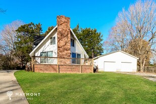 1024 Seneca Rd in Mount Pleasant, NC - Building Photo