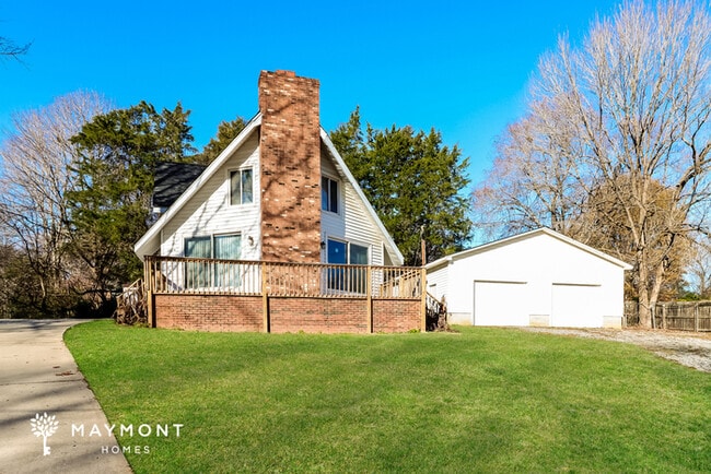 property at 1024 Seneca Rd