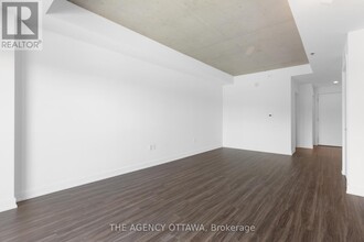 1366-1366 Carling Ave in Ottawa, ON - Building Photo - Building Photo