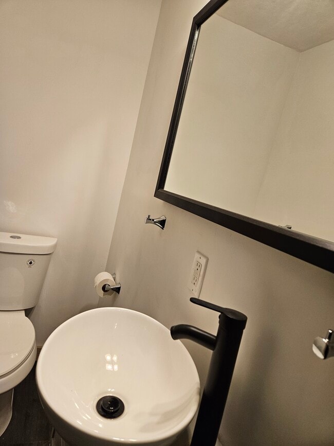 1446 Old Ballpark Rd, Unit A