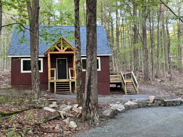 property at 35 Pine Creek Rd