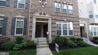 14180 Haro Trail in Gainesville, VA - Building Photo