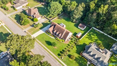 122 Navaho Trail in Huntsville, AL - Building Photo - Building Photo
