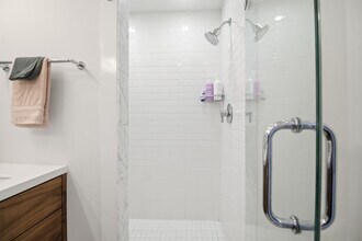 28 Charlotte St in Charleston, SC - Building Photo - Building Photo