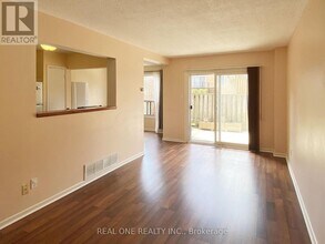 41-41 Mississauga Vly Blvd in Mississauga, ON - Building Photo - Building Photo