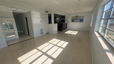 200 S Shore Dr in Miami Beach, FL - Building Photo - Building Photo