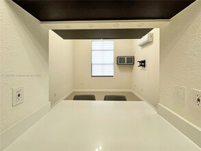 2391 SW 145th Ave-Unit -. in Miami, FL - Building Photo - Building Photo