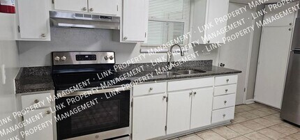 1636 Keeble St in East Ridge, TN - Building Photo - Building Photo
