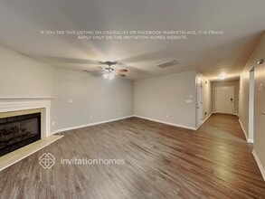 1215 Pinehaven Ct in Charlotte, NC - Building Photo - Building Photo