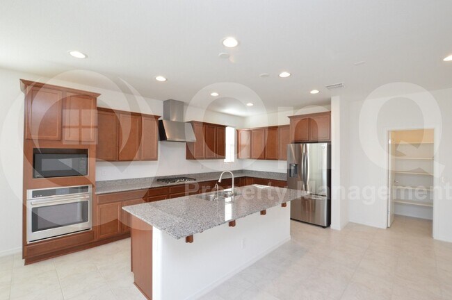 5105 N 81st Ave in Glendale, AZ - Building Photo - Building Photo