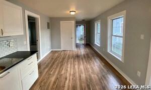 433 Kayton Ave in San Antonio, TX - Building Photo - Building Photo