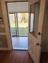 633 Arch St, Unit 1 Floor in New Britain, CT - Building Photo - Building Photo
