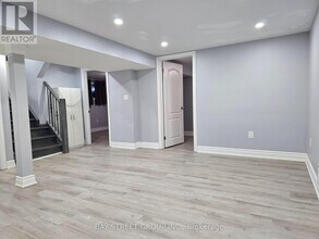 366 E 23rd St in Hamilton, ON - Building Photo - Building Photo