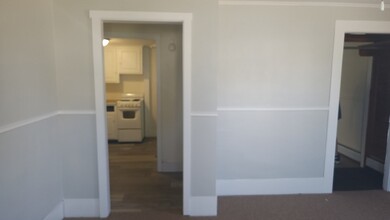 308 Broadway in Methuen, MA - Building Photo - Building Photo