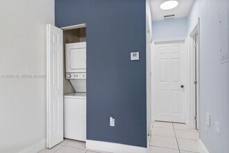 536 NE 62nd St in Miami, FL - Building Photo - Building Photo