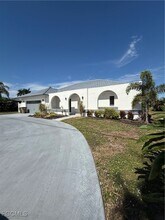 711 SE 33rd Terrace in Cape Coral, FL - Building Photo - Building Photo