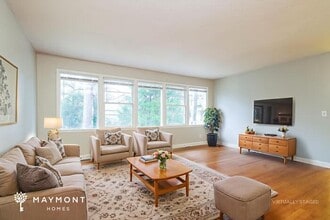 1132 Shirlington Rd in Columbia, SC - Building Photo - Building Photo