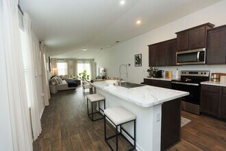 12534 Russian Olive Rd in Jacksonville, FL - Building Photo - Building Photo