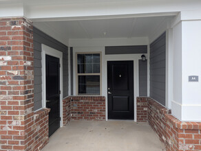Capstone at Murphy Mill a Senior Community in Americus, GA - Building Photo - Building Photo