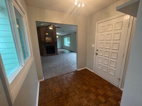 2716 NW 68th Ave in Gainesville, FL - Building Photo - Building Photo