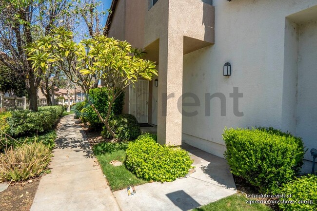 13043 Vía Antibes in Riverside, CA - Building Photo - Building Photo