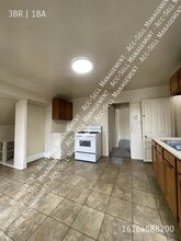 937 Sheridan Ave SW-Unit -2 in Grand Rapids, MI - Building Photo - Building Photo