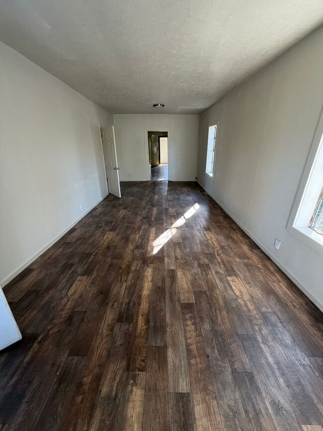 3945 Brandon Ave in Beaumont, TX - Building Photo - Building Photo