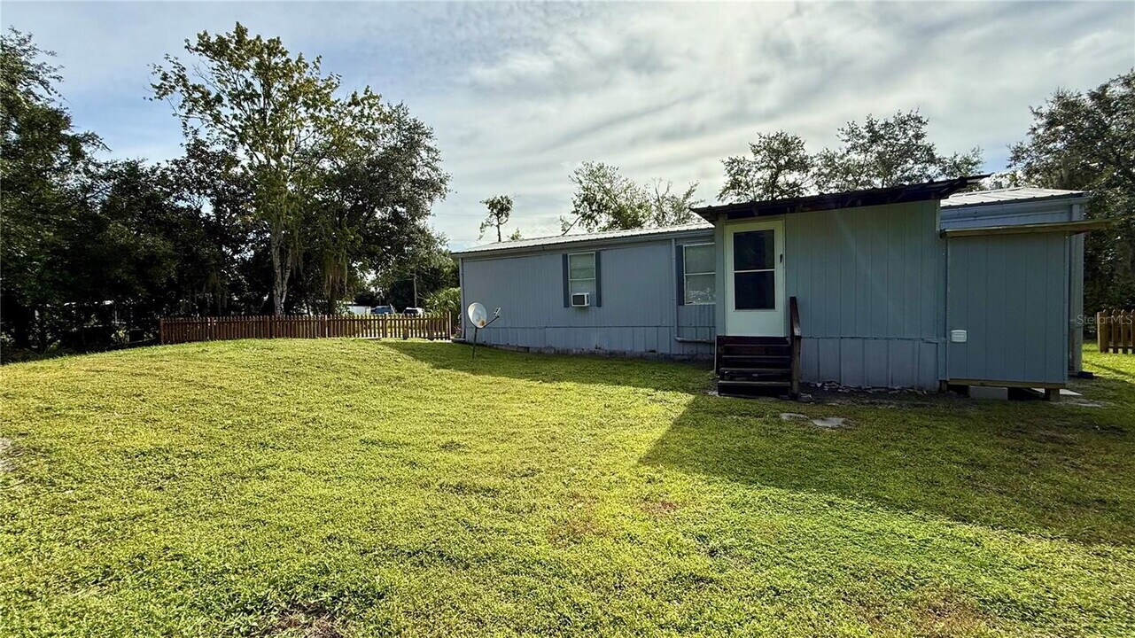 5109 Hibiscus Rd in Kissimmee, FL - Building Photo