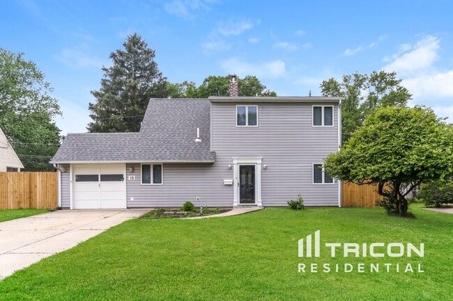 property at 15 Neptune Ln