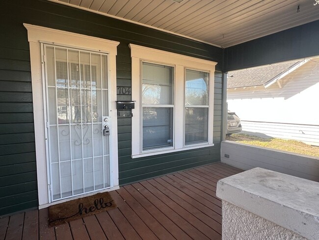 704 N 33rd St in Waco, TX - Building Photo - Building Photo