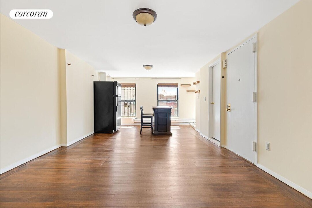 108 Summit St in Brooklyn, NY - Building Photo
