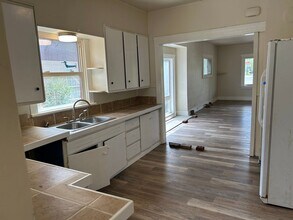 4708 N Lee St in Spokane, WA - Building Photo - Building Photo