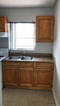 1029 NW 5th St-Unit -5 in Miami, FL - Foto de edificio - Building Photo
