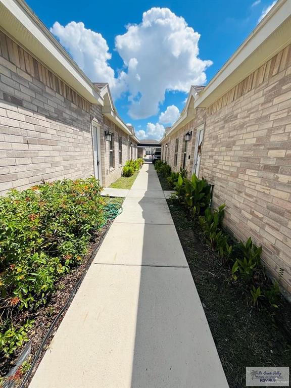 16 Carlisle Ave in Edinburg, TX - Building Photo - Building Photo