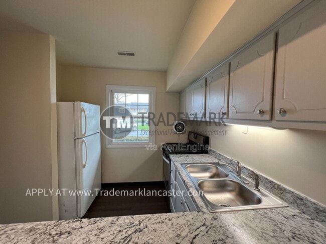 property at 15 Colonial Park