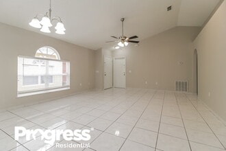 13048 Odyssey Lake Way in Orlando, FL - Building Photo - Building Photo