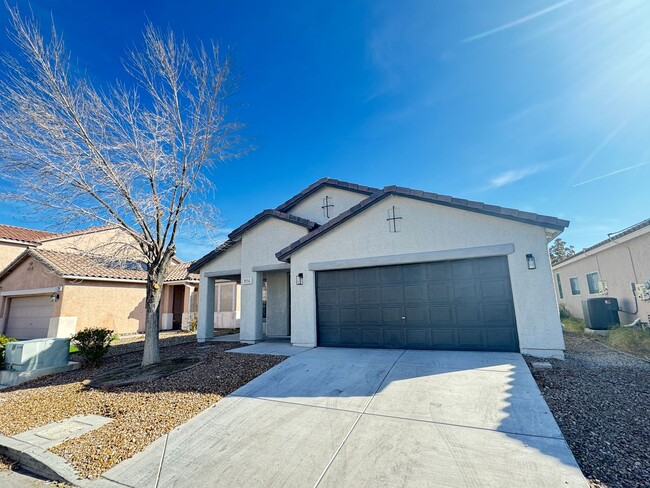 property at 3958 N Empress Charm Ct