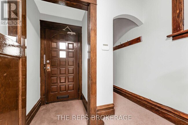 322 Waverley St in Ottawa, ON - Building Photo - Building Photo