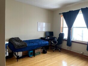 22 Highgate St, Unit 12 in Boston, MA - Building Photo - Building Photo
