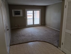 930 Columbus Ave in Grand Haven, MI - Building Photo - Building Photo