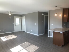 220 S Dakota Ave in Ames, IA - Building Photo - Building Photo