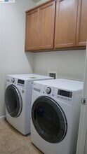 455 E Legacy Dr in Mountain House, CA - Building Photo - Building Photo