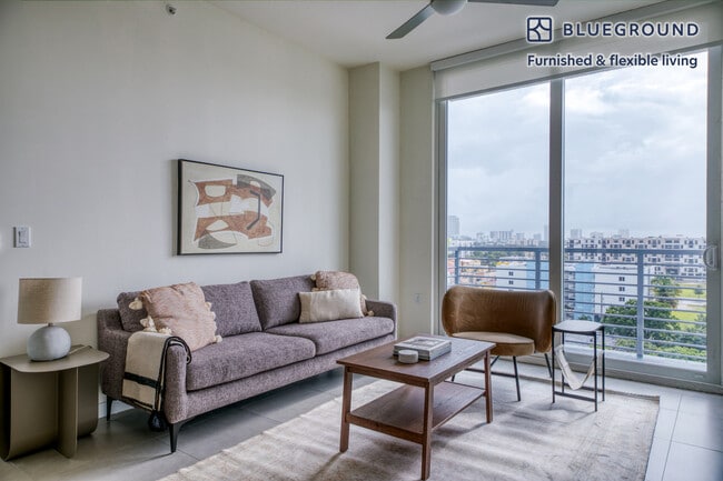 729 NW 2nd St, Unit FL8-ID42