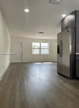 1814 SW 22nd St in Fort Lauderdale, FL - Building Photo - Building Photo